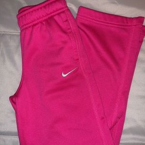 Nike therma fit sweats